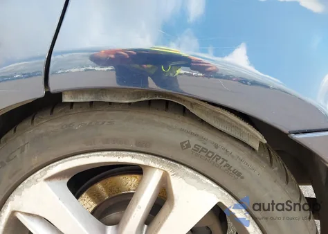 2013 Land Rover Range Rover Sport Lux z USA, uszkodzony, nr VIN SALSK2D42DA802179